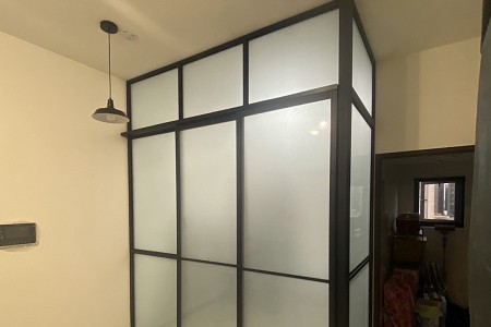 台北懸吊式玻璃門安裝實景