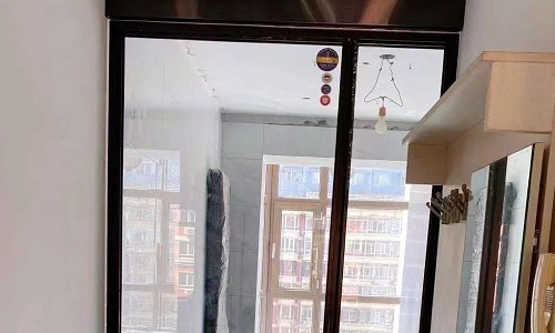 OO鋁框台北臥室玻璃推拉門設計