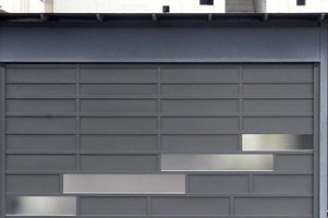 JS鐵捲門烏日快速捲門安裝與維護